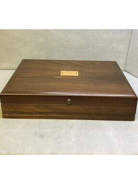 Reed & Barton Hargerty Silversmiths Cloth Tarnish Preventive storage box